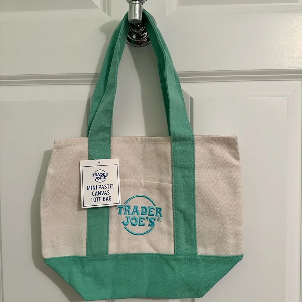 Trader Joe's Mini Canvas Tote Bag Pastel Mint Green - 2026 Limited Edition - Picture 3 of 9
